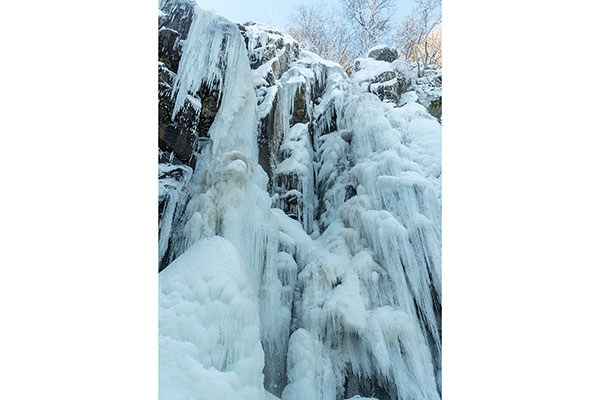 Замръзналият Боянски водопад, Витоша